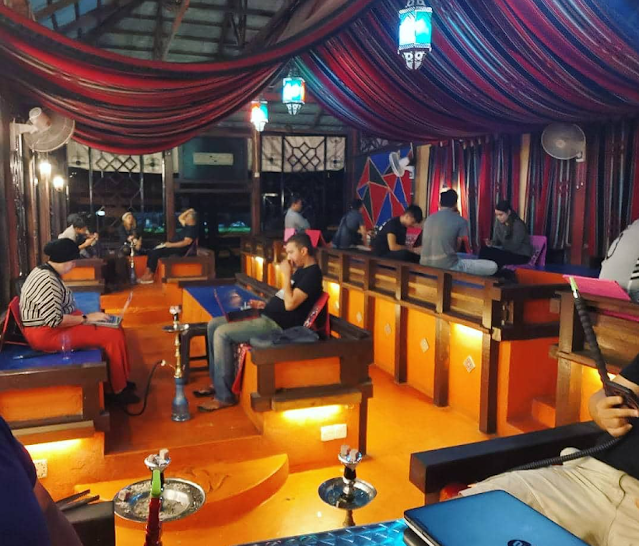 6 Best Shisha in TTDI: Top Hookah at Taman Tun Dr Ismail 4 Guests enjoying Shisha at Azim's Shisha, Rasta
