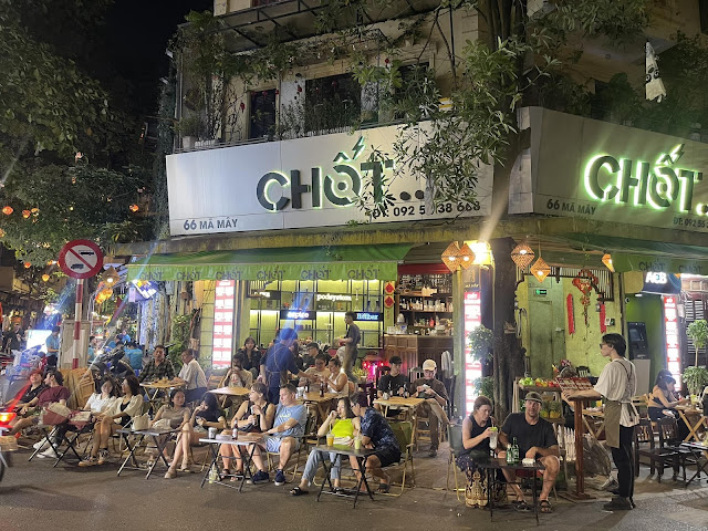 hookah at CHỐT Coffee & Shisha hanoi