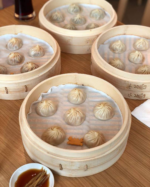11 Best Halal Restaurants in Suria KLCC Food Guide 5 DIN by Din Tai Fung halal dim sum Suria KLCC Kuala Lumpur