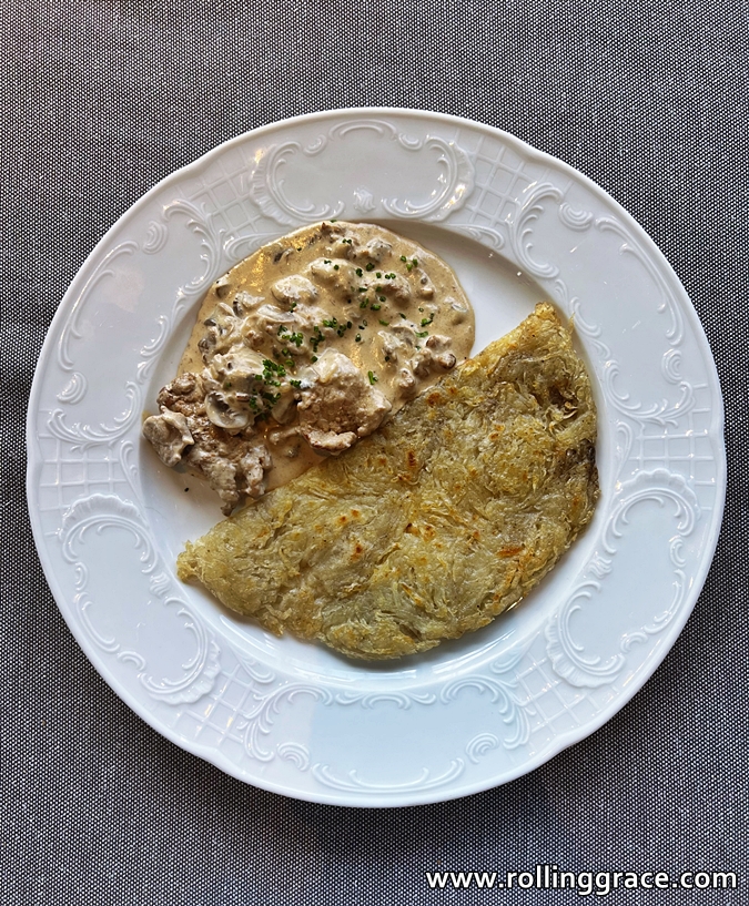 Émincé de Veau à la Zurichoise Chalet EQ Kuala Lumpur