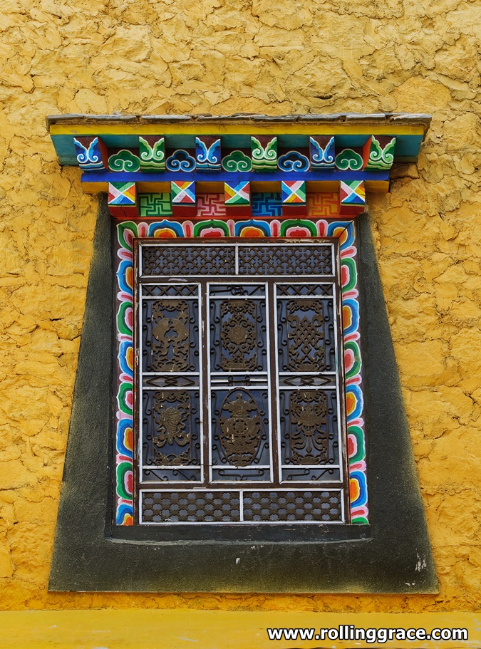 Traditional Tibetan window detail on a building in Shangri-La