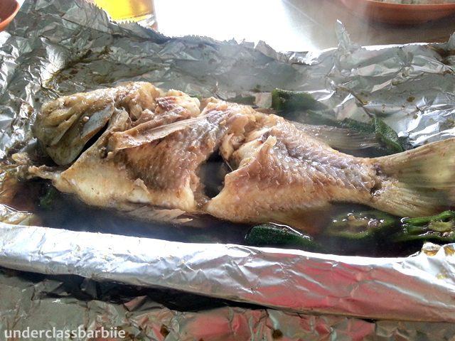 7 Delicious Dishes at Broga Recreational Fishing Park 6 Whole charcoal-grilled fish in opened aluminium foil at Broga Recreational Fishing Park, Negeri Sembilan.