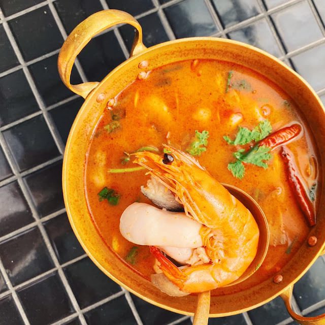 8 Best Halal Restaurants in Pavilion KL 5 Spicy tom yam soup with prawns and seafood at ParaThai, Level 1, Pavilion KL, Kuala Lumpur