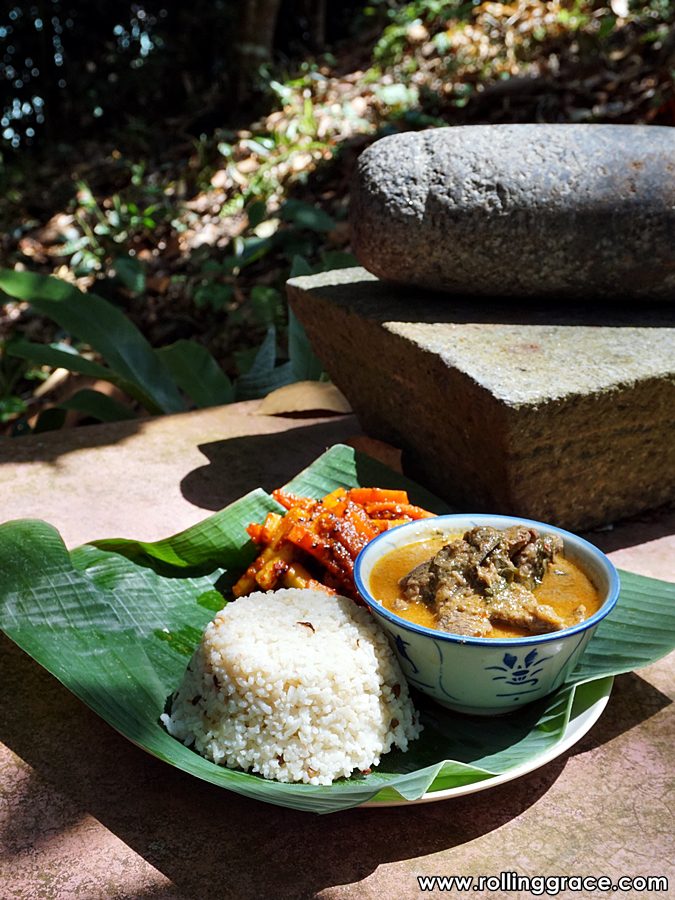 Gulai Daging Daun Kesum & Acar Rampai: 2 Easy Recipes 5 Gulai Daging Daun Kesum and Acar Rampai served with rice on banana leaf at Tropical Spice Garden Cooking School Penang