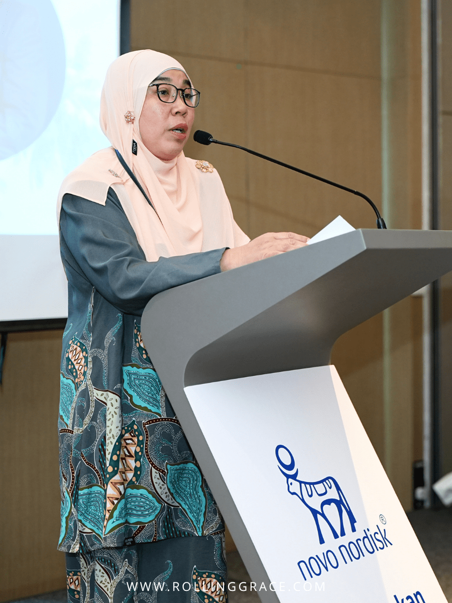 Dr. Noraryana Binti Hassan Ministry of Health Malaysia delivering keynote on obesity in Malaysia at Sayang Kan launch