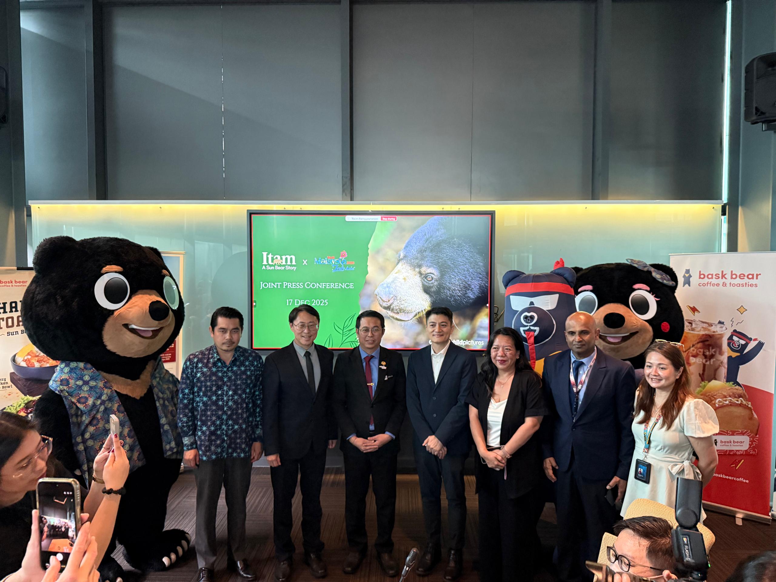 Itam A Sun Bear Story: 7 Great Facts About the Documentary 5 Gala premiere event for Itam A Sun Bear Story with Tourism Malaysia representatives, Brainchild Pictures director Raymond Tan, and Visit Malaysia 2026 mascots Wira and Manja