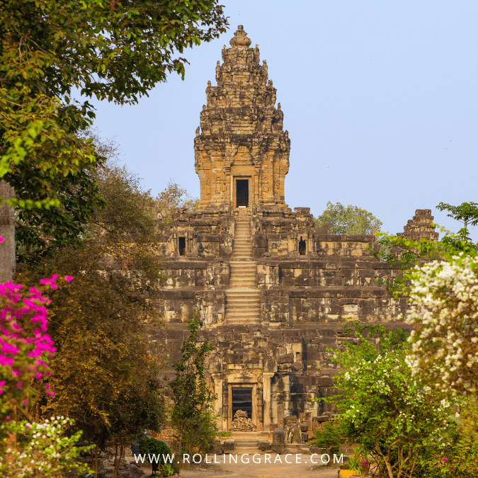 12 Best Temples in Siem Reap You Have to See 13 Brick towers and sandstone pyramid of Prasat Bakong Temple in Roluos village near Siem Reap