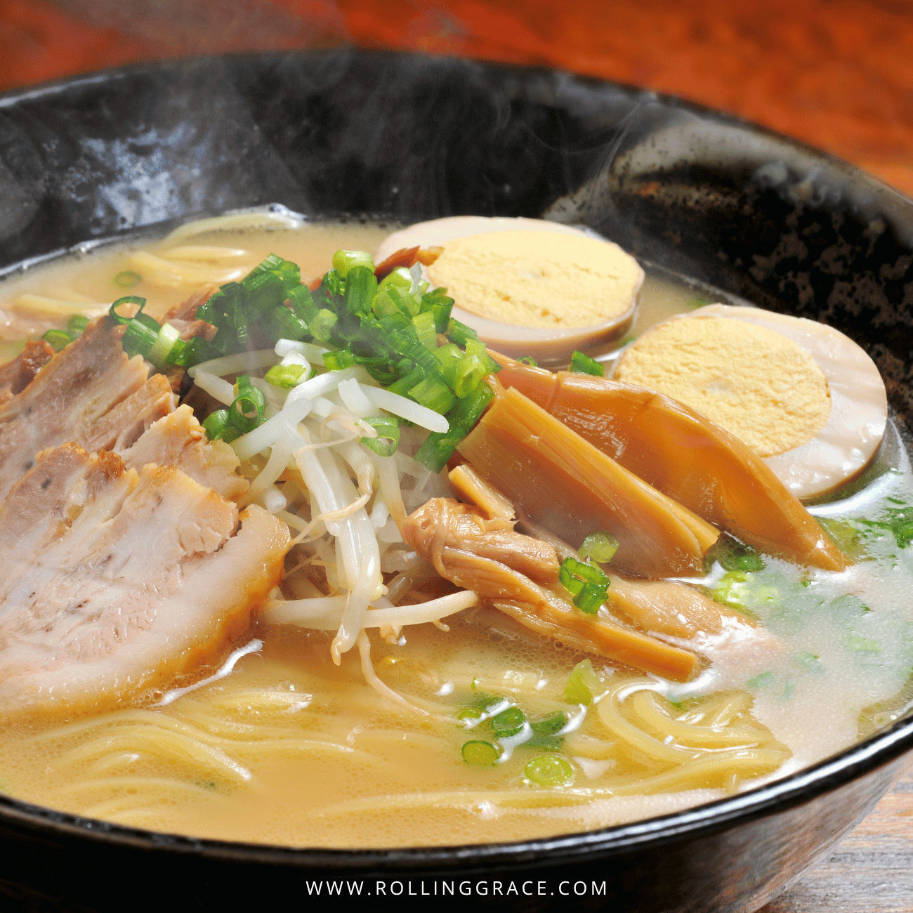 Beitou Food: 9 Best Places to Eat in Beitou, Taipei 8 Man Ke Wu Ramen in Beitou, Taipei, a bowl of ramen with sliced pork, halved eggs and bamboo shoots